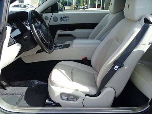 Used 2015 Rolls-Royce Wraith RWD image 6
