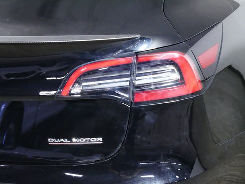 Used 2023 Tesla Model 3 Performance image 17