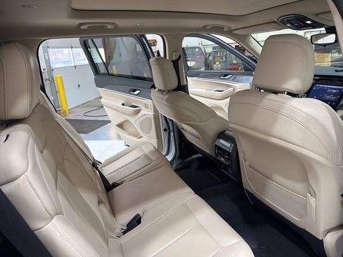 Used 2021 Jeep Grand Cherokee L Limited w/ Trailer Tow Group (B) image 30