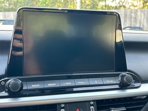 Used 2024 Kia Forte LXS w/ LXS Technology Package image 13