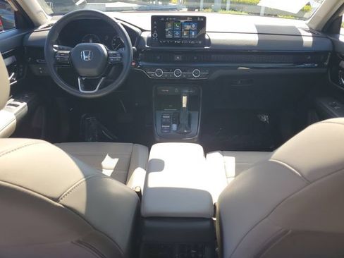 Used 2024 Honda CR-V EX-L image 10
