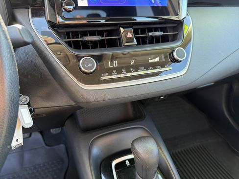 Certified 2024 Toyota Corolla LE image 8