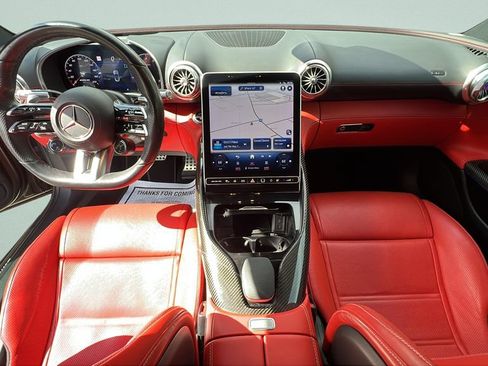 Used 2022 Mercedes-Benz SL 55 AMG 4MATIC image 11