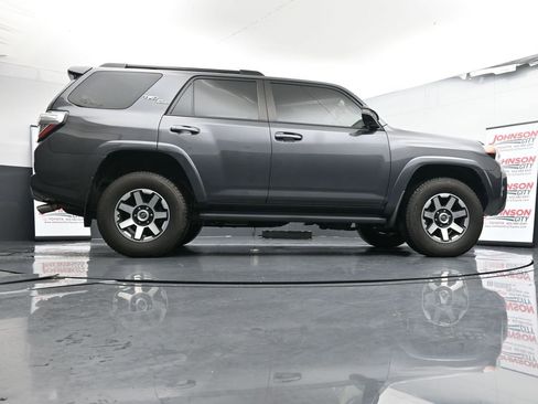 Used 2019 Toyota 4Runner TRD Off-Road Premium image 37