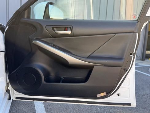 Used 2019 Lexus IS 300 F Sport AWD/4WD image 20