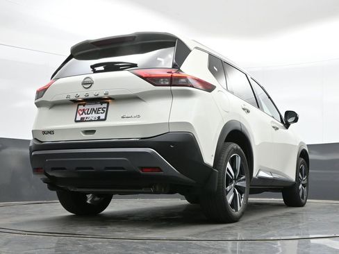 Used 2023 Nissan Rogue SL w/ SL Premium Package AWD/4WD image 38