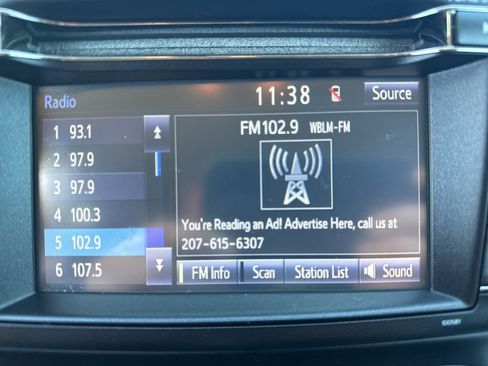 Used 2016 Toyota RAV4 LE image 23