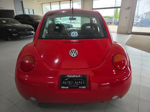 Used 1998 Volkswagen Beetle Coupe FWD image 6