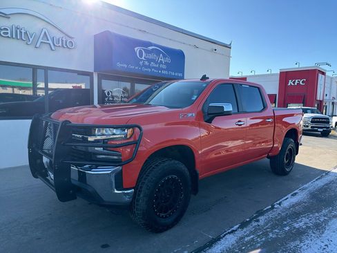 Used 2019 Chevrolet Silverado 1500 LT w/ All-Star Edition image 2