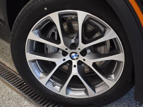 New 2026 BMW X5 xDrive40i w/ Premium Package AWD/4WD image 29