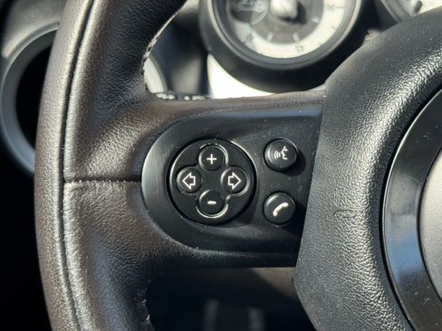 Used 2012 MINI Cooper Convertible image 33