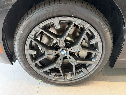 New 2026 BMW 330i xDrive Sedan w/ Convenience Package AWD/4WD image 8