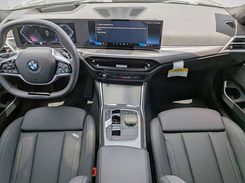 Used 2026 BMW 330i xDrive Sedan w/ Premium Package AWD/4WD image 16
