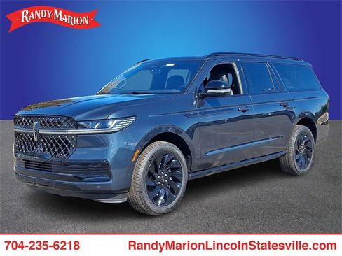 New 2025 Lincoln Navigator L Reserve w/ Jet Appearance Package image 1