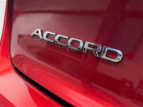 New 2025 Honda Accord SE image 6