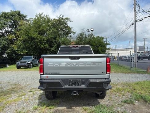 Used 2025 Chevrolet Silverado 3500 LT w/ Trail Boss Package AWD/4WD image 6