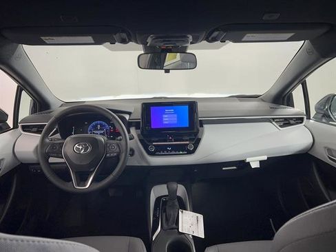 New 2026 Toyota Corolla SE image 15