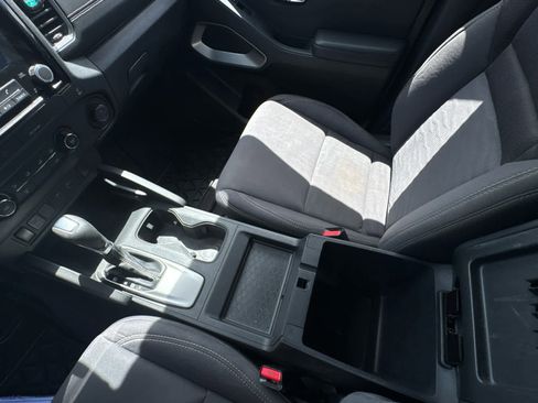 Used 2023 Nissan Frontier SV w/ Tow Package image 24