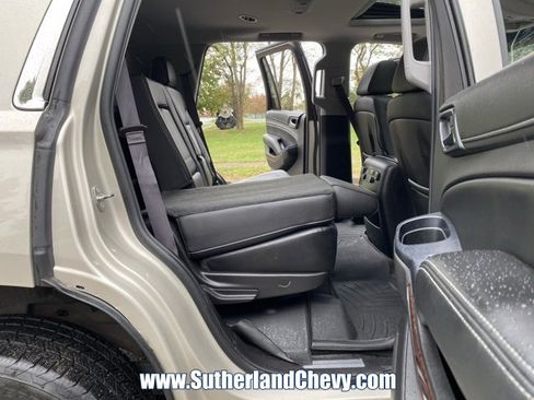 Used 2015 GMC Yukon SLT image 38