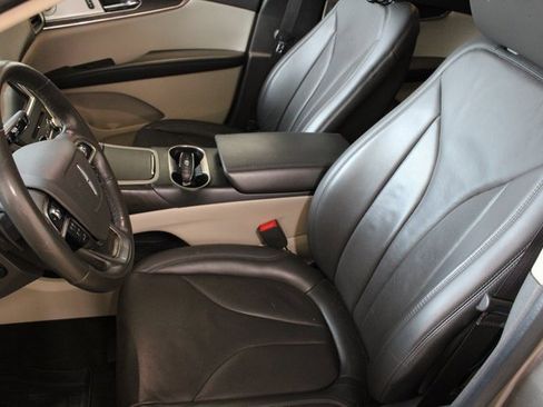 Used 2019 Lincoln Nautilus Reserve w/ Ultimate Package image 7