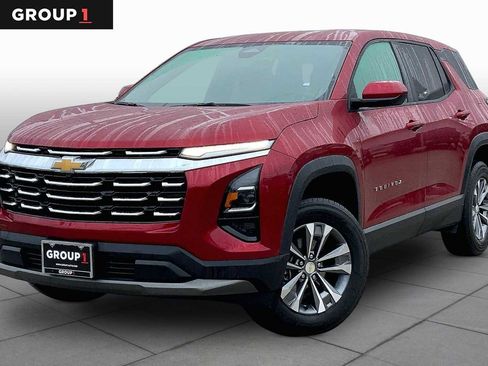 Used 2026 Chevrolet Equinox LT FWD image 1