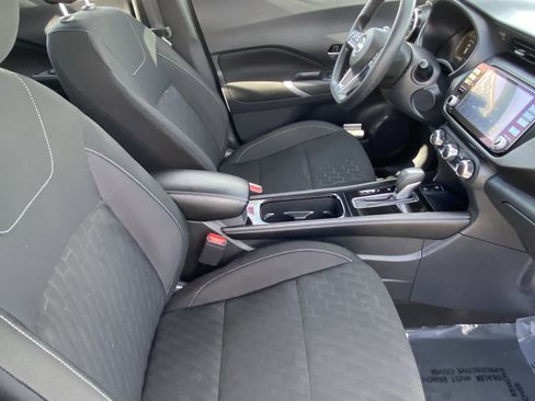 Certified 2024 Nissan Kicks SV image 11