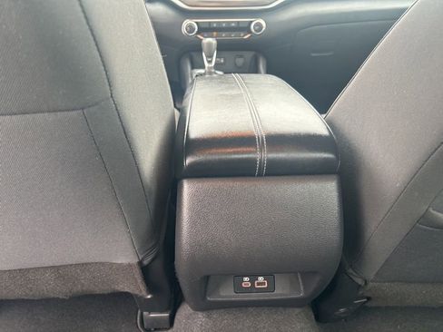 Certified 2024 Nissan Altima 2.5 SV FWD image 24