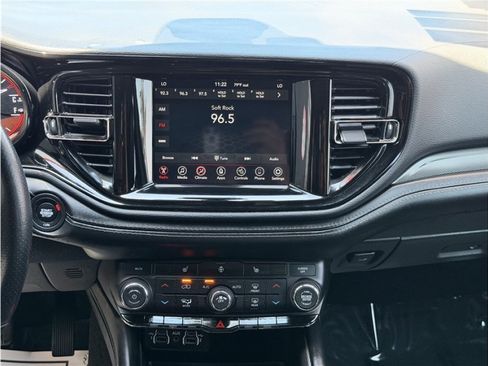 Used 2021 Dodge Durango GT RWD image 43