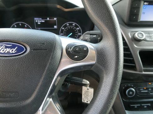 Used 2020 Ford Transit Connect XL FWD image 18