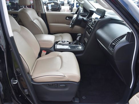 Used 2024 Nissan Armada SV image 70