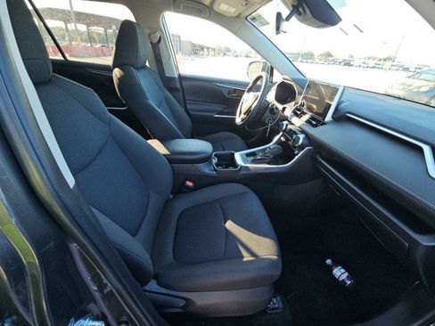 Used 2025 Toyota RAV4 LE image 6