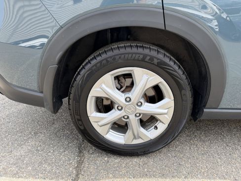 Used 2023 Honda HR-V LX image 6