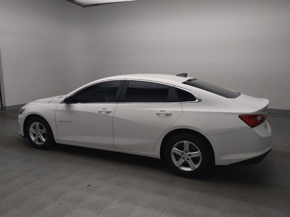 Used 2020 Chevrolet Malibu LS w/ Driver Confidence Package II FWD image 3