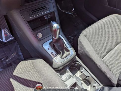 Used 2017 Volkswagen Tiguan S FWD image 22