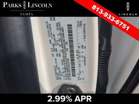 Certified 2025 Lincoln Corsair Reserve FWD image 35