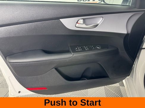 Used 2024 Kia Forte LXS image 9