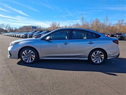 Used 2023 Subaru Legacy Limited image 4