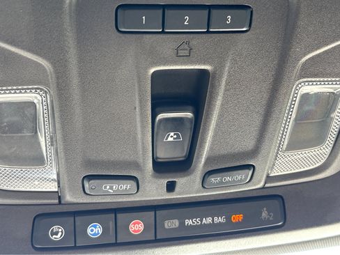 Used 2019 Chevrolet Silverado 1500 LT w/ All-Star Edition image 22