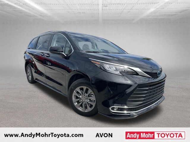 Used 2024 Toyota Sienna XLE AWD/4WD 360° Tour