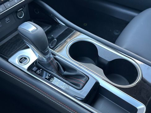 New 2025 Nissan Altima 2.5 SR w/ SR Premium Package image 20