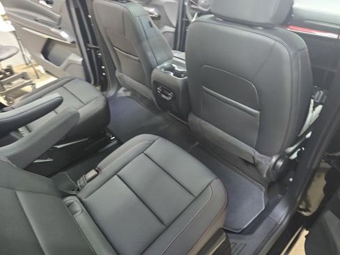 New 2026 Chevrolet Traverse Z71 w/ Driver Confidence Package image 13