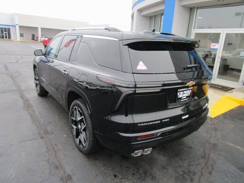 New 2026 Chevrolet Traverse High Country w/ LPO, Floor Liner Package image 3