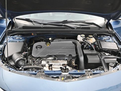 Used 2024 Chevrolet Malibu LT FWD image 5