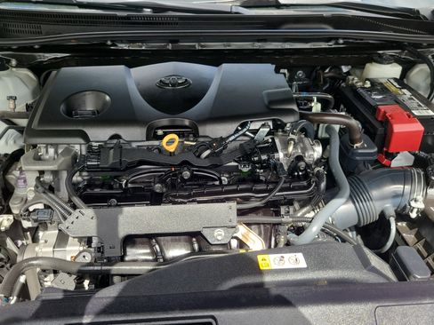 Used 2022 Toyota Camry SE w/ Convenience Package FWD image 25
