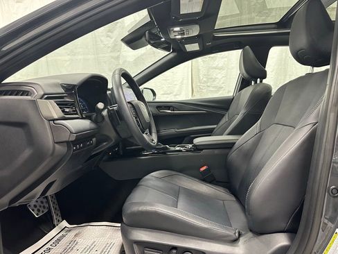 Used 2025 Toyota Camry XSE image 14