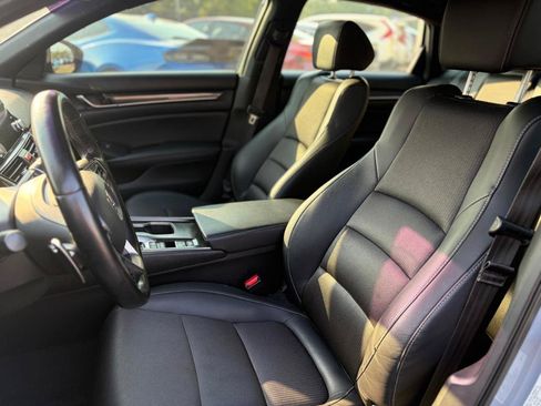 Used 2021 Honda Accord Sport image 10