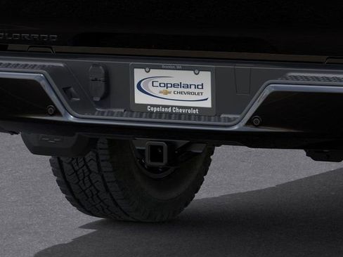 New 2026 Chevrolet Colorado W/T image 15