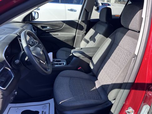 Used 2024 Chevrolet Equinox LT image 10