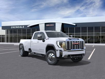 New 2026 GMC Sierra 3500 Denali w/ Denali Reserve Package