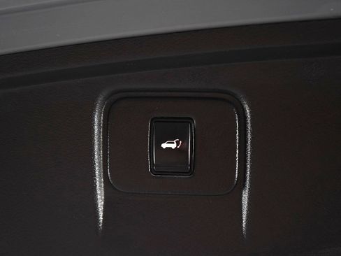 Used 2023 Nissan Murano Platinum image 16